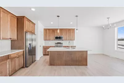 1517 Creekwood Drive, New Richmond, WI 54017 - Photo 11