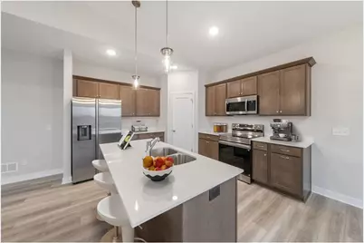 1335 Orchid Way, New Richmond, WI 54017 - Photo 7