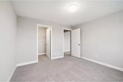 1125 Legacy Parkway, New Richmond, WI 54017 - Photo 19