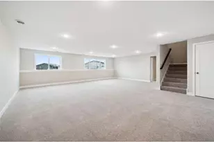 1125 Legacy Pkwy, New Richmond, WI 54017 - Photo 17