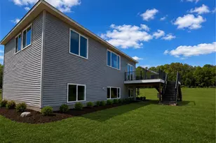 1125 Legacy Pkwy, New Richmond, WI 54017 - Photo 23