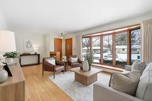 2620 Roth Pl, White Bear Lake, MN 55110 - Photo 3