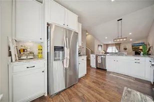 7737 205th St, Lakeville, MN 55044 - Photo 9