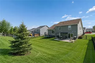 7737 205th St, Lakeville, MN 55044 - Photo 23