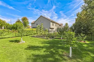 6509 Tessman Ln, Brooklyn Park, MN 55445 - Photo 7