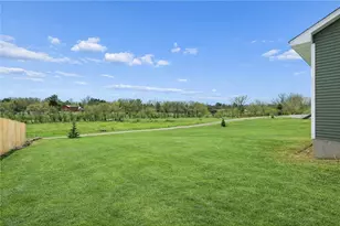 1175 Wisteria Ln, New Richmond, WI 54017 - Photo 21