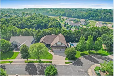 1924 Glacier Avenue, River Falls, WI 54022 - Photo 39