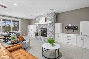 1924 Glacier Ave, River Falls, WI 54022 - Photo 25