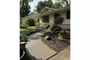 1011 Hazel St, River Falls, WI 54022 - Photo 33