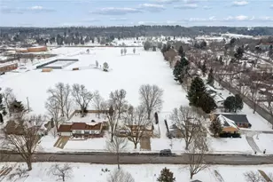 1011 Hazel St, River Falls, WI 54022 - Photo 31