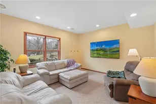 287 Plainview Dr, Troy Township, WI 54022 - Photo 45