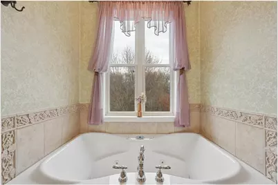 287 Plainview Drive, Troy Township, WI 54022 - Photo 19