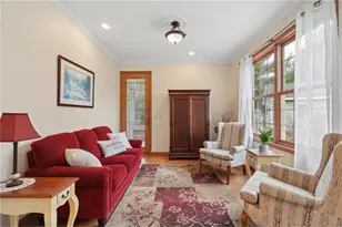 287 Plainview Dr, Troy Township, WI 54022 - Photo 3