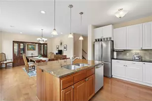 287 Plainview Dr, Troy Township, WI 54022 - Photo 15