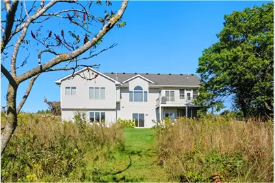 785 165th Avenue, New Richmond, WI 54017 - Photo 5