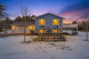 505 Chateau Ct, Somerset, WI 54025 - Photo 9