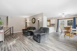 505 Chateau Ct, Somerset, WI 54025 - Photo 9