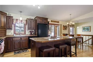 608 Fagstad St, Menomonie, WI 54751 - Photo 5