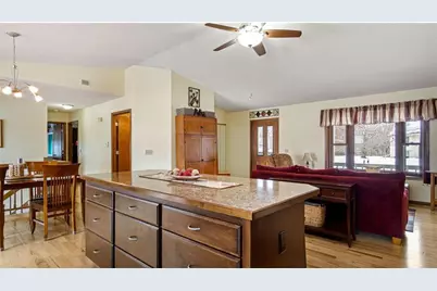 608 Fagstad Street, Menomonie, WI 54751 - Photo 7