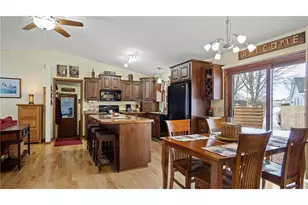 608 Fagstad St, Menomonie, WI 54751 - Photo 3