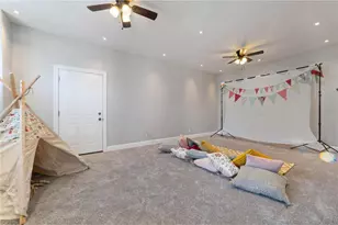 405 7th St, Virginia, MN 55792 - Photo 33