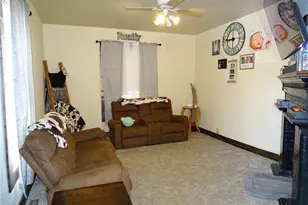 515 E Prospect St, Durand, WI 54736 - Photo 15