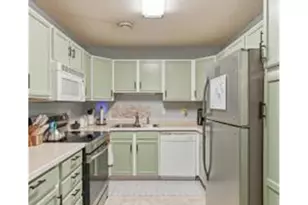 300 Cedar St, Baldwin, WI 54002 - Photo 5