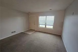 300 Cedar St, Baldwin, WI 54002 - Photo 9