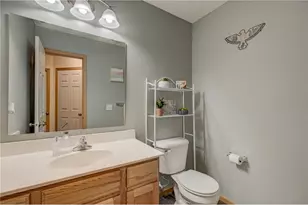 3581 Sterling Heights Dr, River Falls, WI 54022 - Photo 15