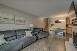 3581 Sterling Heights Dr, River Falls, WI 54022 - Photo 5