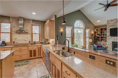 1100 Juniper Way, Hudson, WI 54016 - Photo 11