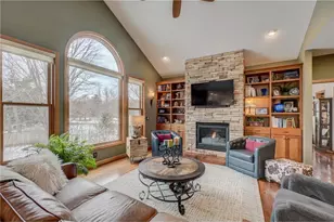 1100 Juniper Way, Hudson, WI 54016 - Photo 9