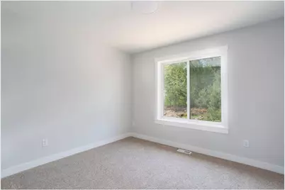 251 Saddle Ridge Lane, Troy Township, WI 54022 - Photo 11