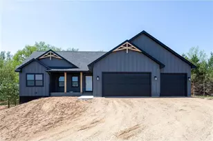251 Saddle Ridge Ln, River Falls, WI 54022 - Photo 1