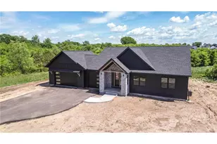 249 Saddle Ridge Ln, River Falls, WI 54022 - Photo 31