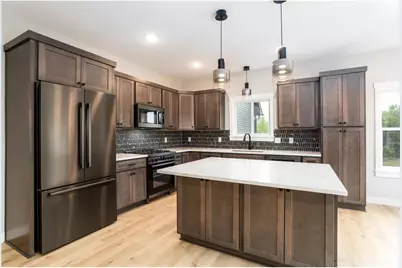 249 Saddle Ridge Lane, River Falls, WI 54022 - Photo 7