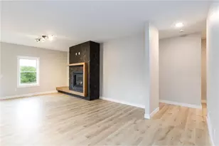 249 Saddle Ridge Ln, River Falls, WI 54022 - Photo 5