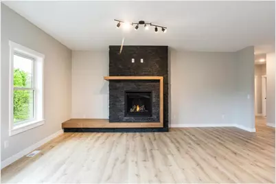 249 Saddle Ridge Lane, Troy Township, WI 54022 - Photo 13