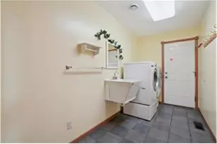 988 Co Rd T, Hammond, WI 54015 - Photo 9