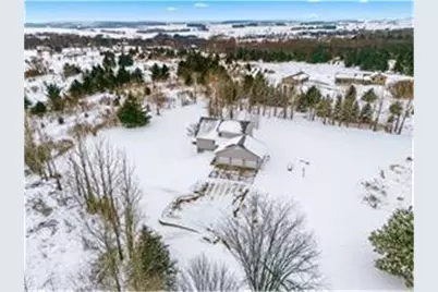 988 County Road T, Hammond, WI 54015 - Photo 1