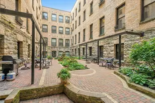 300 Wall St, Saint Paul, MN 55101 - Photo 21