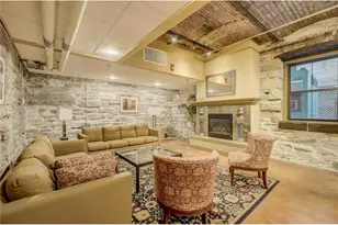 300 Wall St, Saint Paul, MN 55101 - Photo 21