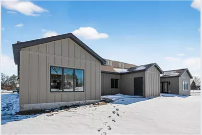 1065 Legend Lane, River Falls, WI 54022 - Photo 27