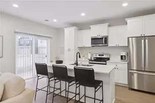 634 Franklin St, Warren Township, WI 54023 - Photo 3