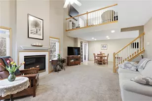 1900 Magnolia Pl, Hudson, WI 54016 - Photo 3