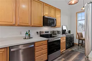 611 Spruce Dr, Hudson, WI 54016 - Photo 11