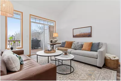 611 Spruce Drive, Hudson, WI 54016 - Photo 7