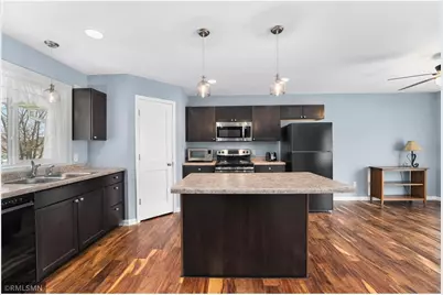 3235 West Ridge Drive, Eau Claire, WI 54703 - Photo 7