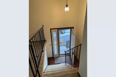 2870 Castleford Court, Saint Paul, MN 55125 - Photo 15