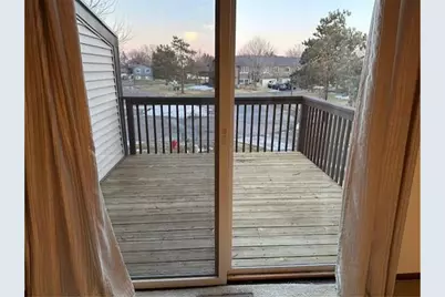 2870 Castleford Court, Saint Paul, MN 55125 - Photo 11